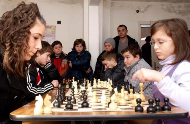 Шахматен турнир за деца на 1 ноември