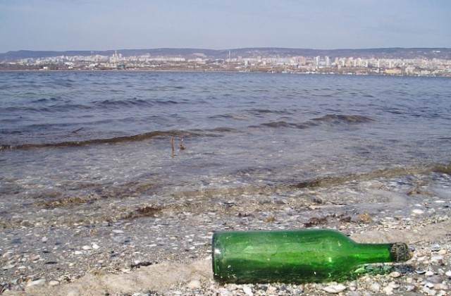 Почистват плаж „Ветеран“ по случай Международния ден на Черно море