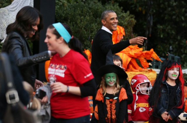 Барак и Мишел Обама също празнуваха Хелоуин