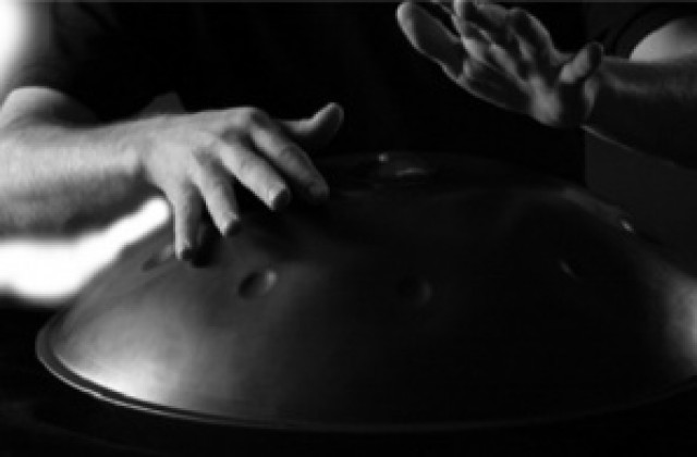 Музикална летяща чиния се приземява в „Непознатата музика“ тази вечер