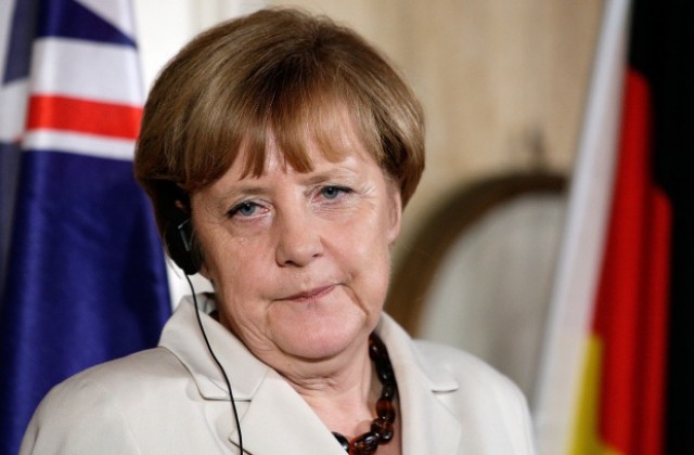 Ангела Меркел призова да се използва всяка възможност за диалог с Русия