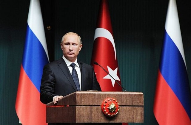 Путин, изпаднал в необичайно дипломатическо поражение, отклонява Южен поток