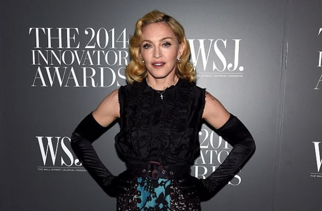 На 56 години Мадона отново ще е лице на Versace