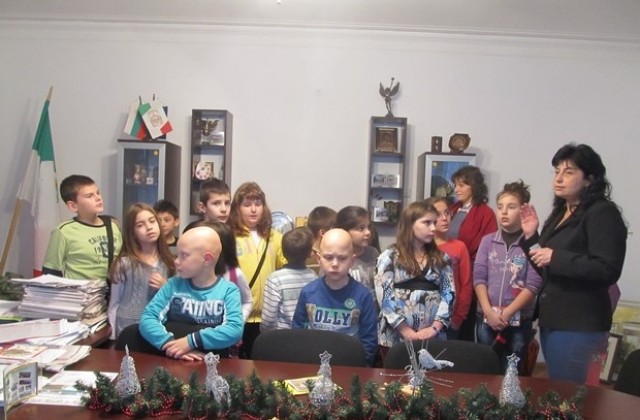 Млади предприемачи посетиха кмета на Лясковец