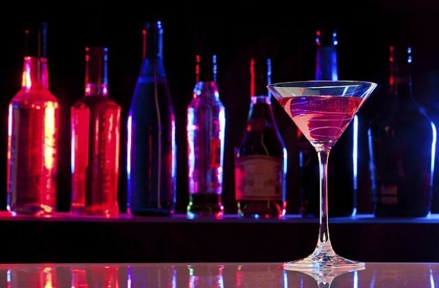 Великобритания се готви за най-пиянския петък в годината