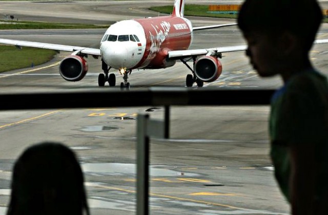 Индонезийци не прочели мейл и изпуснали трагичния полет на AirAsia