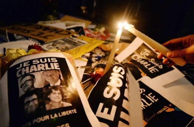 Франция скърби за жертвите на атентата срещу Шарли ебдо