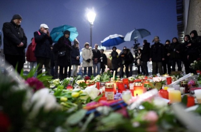 „Ислямска държава” обяви нападателите в Париж за герои
