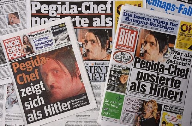 Лидерът на ПЕГИДА подаде оставка, след като се снима като Хитлер