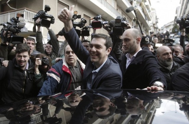 След изборите в Гърция СИРИЗА е на крачка от самостоятелен кабинет