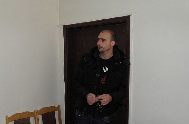 Условна присъда за брата на Бербатов за разпространение на дрога