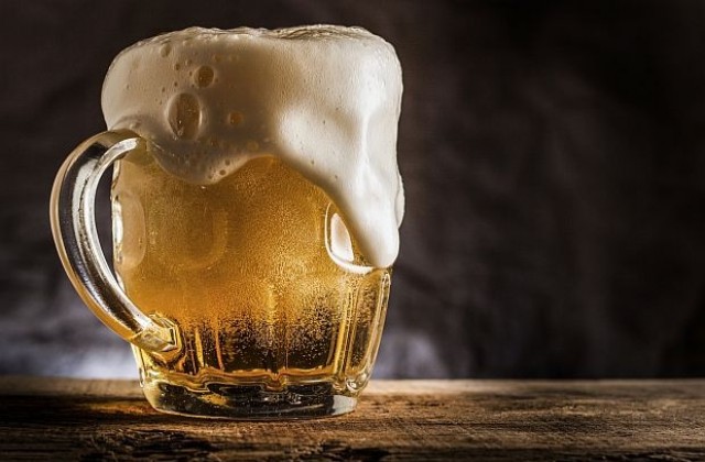 Съставка на бирата предпазва от Алцхаймер и Паркинсон
