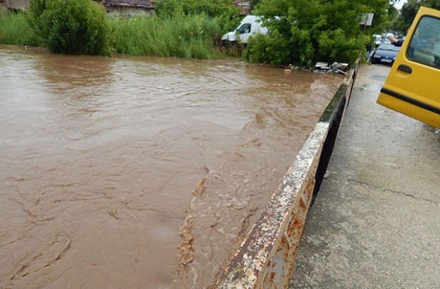 Част от община Добричка в бедствено положение заради дъждовете