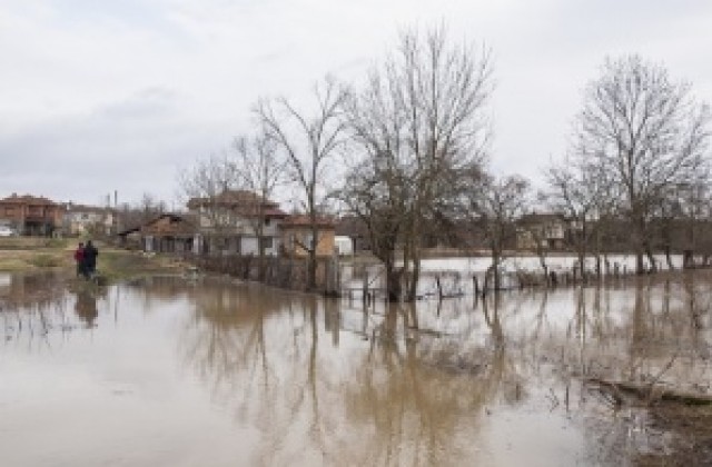 Пострадалите от наводненията общини могат да поискат помощ от ЕС