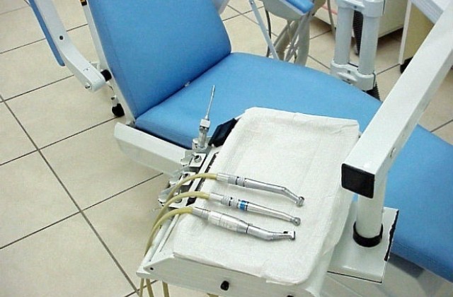 Зъболекари: Рамковият договор насърчава обеззъбяването