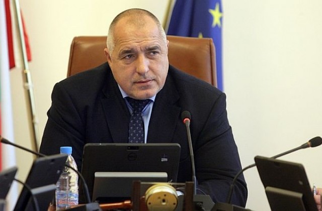 Борисов се обяви против промени по върховете на службите