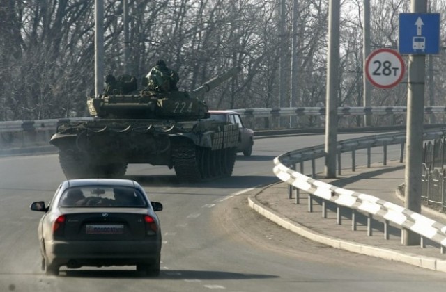 Примирието в Украйна е крехко и може да се провали, предупреждават експерти