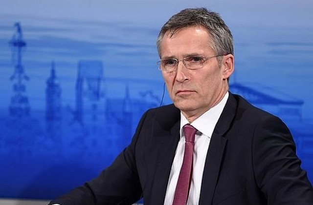 НАТО призова Русия да изтегли всичките си сили от Украйна