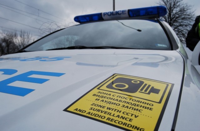 Полицията в Шумен с две патрулки, оборудвани с камери