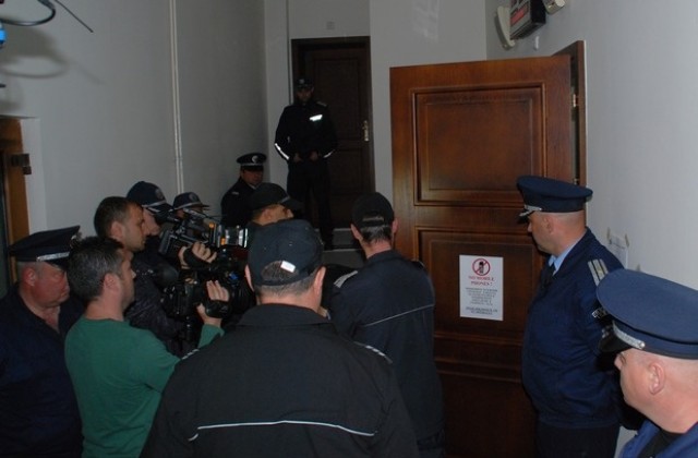 Обвинените за жестокия побой над Борислав остават в ареста