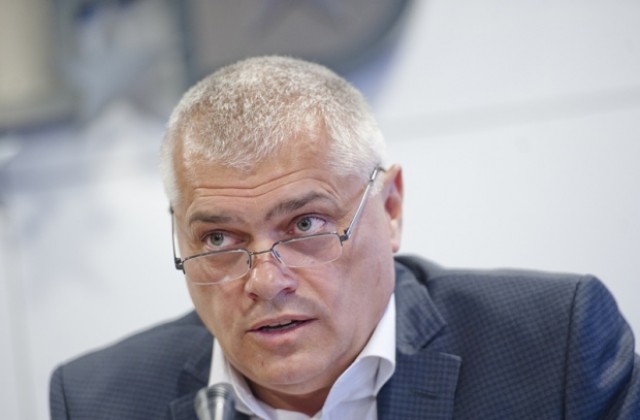 Депутат от ГЕРБ поставя пред военния министър въпроса за продажбата на НИТИ