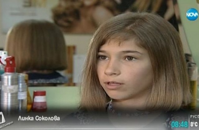 Деца даряват косите си на онкоболни (ВИДЕО)
