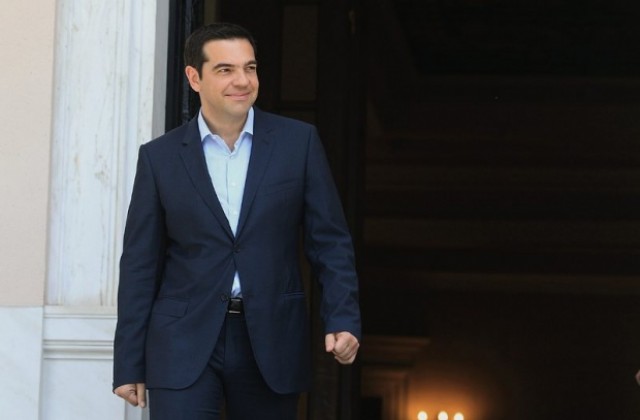 Ципрас „не е знаел, че има пари да плати на МВФ