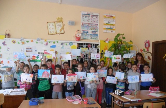 Деца от Добрич рисуваха за кампания на ООН