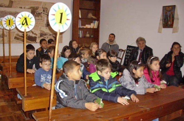 В Добрич стартира програма за работа с деца Лято в музея