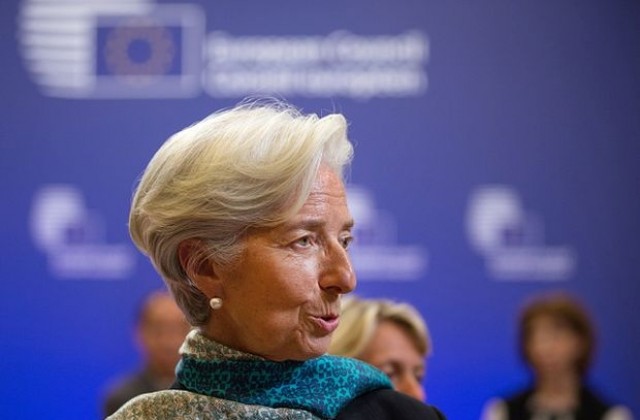 Гърция моли МВФ за отсрочка