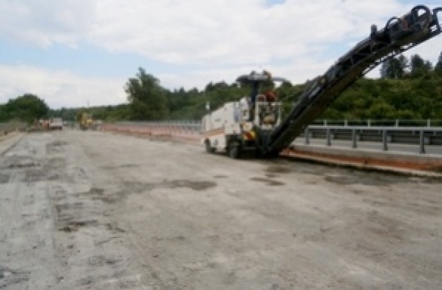 Инжстрой прави основна реконструкция на Новия мост до село Ясен