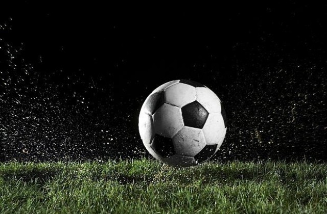 Международна футболна академия набира млади футболисти от Добрич