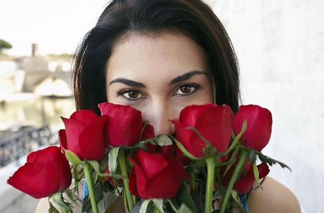 Учени обещават да върнат на розите забравения аромат