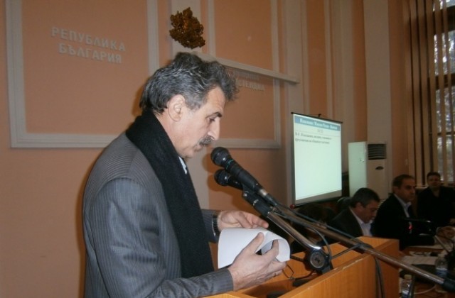 Младен Ризов е най-активният общински съветник с 53 изказвания за 6 месеца