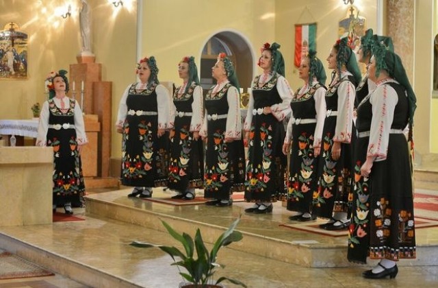 Изпълнители от АНПТ – Сливен участваха в престижен фестивал