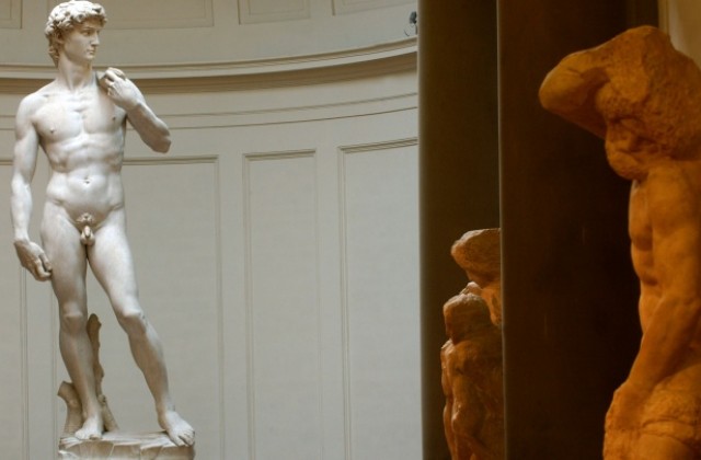 Продажба на скулптура на Микеланджело би могла да финансира данъчната реформа в Италия