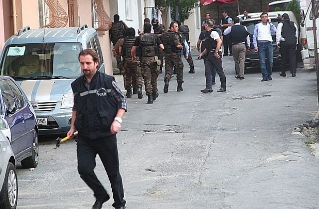 Четирима полицаи загинаха при нападение в Югоизточна Турция