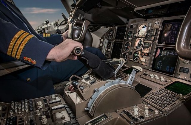 Норвегия арестува пилоти и стюардеси, пили преди полет