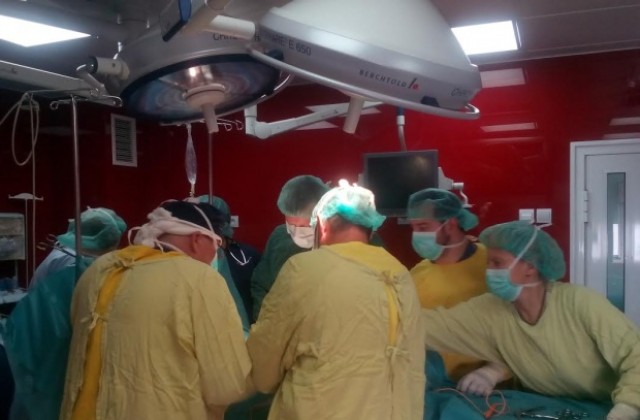 Втора уникална операция на дете с рядкото заболяване направиха в „Пирогов