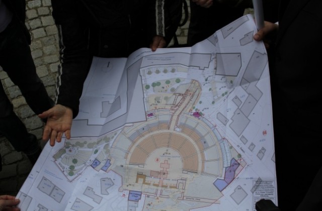 „Обществен съвет“ се обяви срещу ремонтите на Античния театър