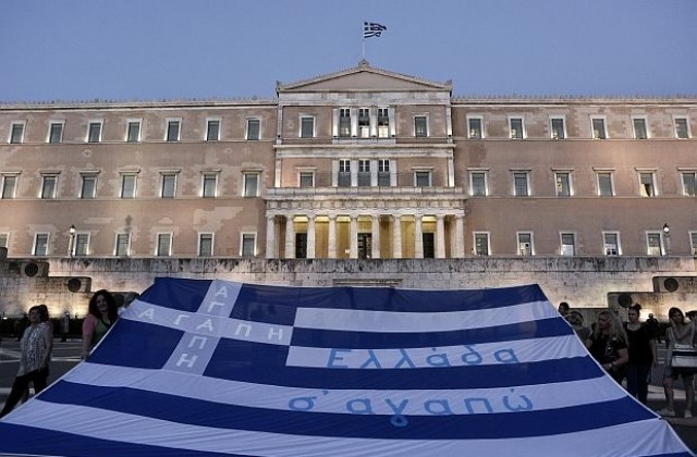 Прогнозират още по-фрагментиран парламент след изборите в Гърция