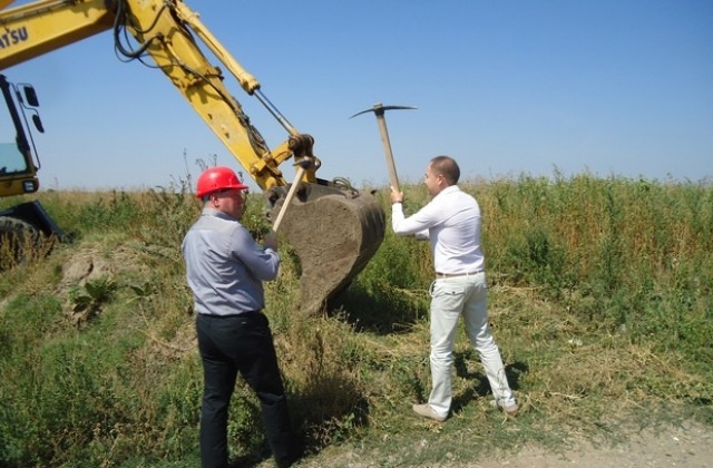 Първа копка  за закриване и рекултивация на депо за отпадъци в Стралджа