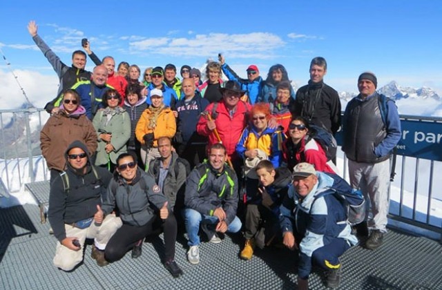 Туристи от Мездра изкачиха връх Малък Матерхорн в Швейцарските Алпи