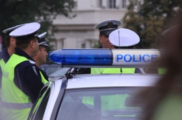 Полицията излиза на проверки за превишена скорост и употреба на алкохол