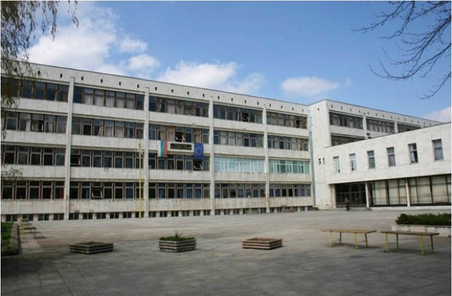 Над 430 хиляди лева са стрували ремонтите на учебните заведения в Добрич