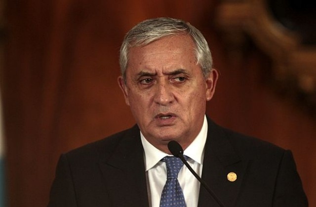 Съдът в Гватемала издаде заповед за арест на президента Ото Перес Молина