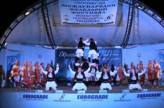 „Габровче“ спечели „Гран при“ от Международния фолклорен фестивал в Приморско.