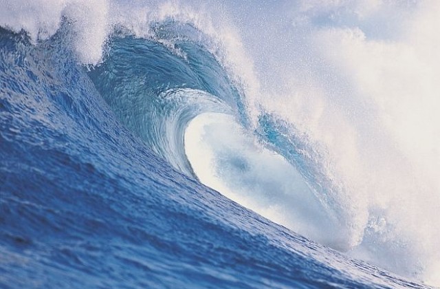 Холандия е страната с най-големите изкуствени вълни в света