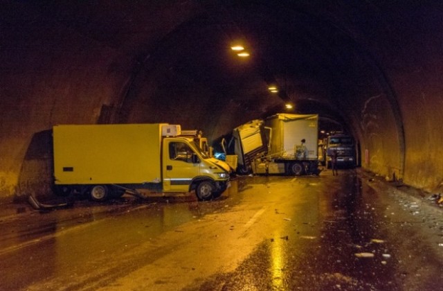 Лекарка от Плевен е сред жертвите при катастрофата в тунел „Витиня”