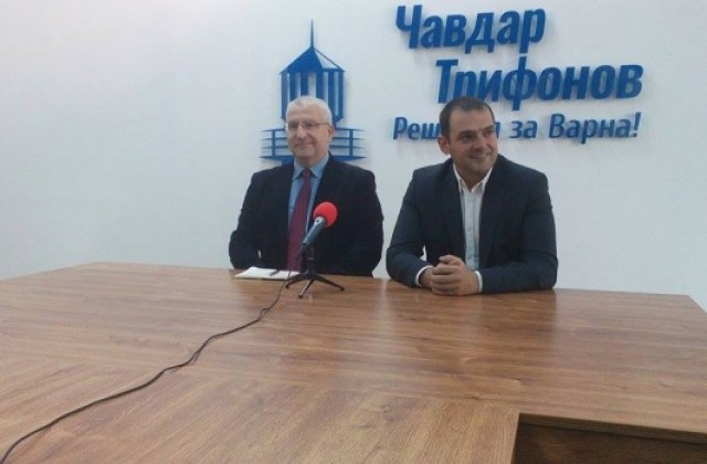 Евродепутатът Светослав Малинов сравни Чавдар Трифонов с кмета на Бургас